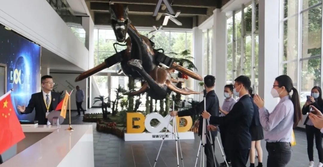 空壓機(jī)行業(yè)“工業(yè)品電商+直播”，葆德首開(kāi)先河