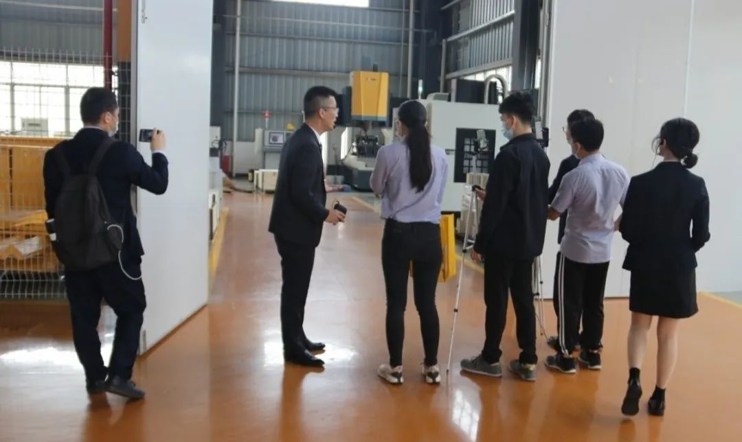 空壓機(jī)行業(yè)“工業(yè)品電商+直播”，葆德首開(kāi)先河