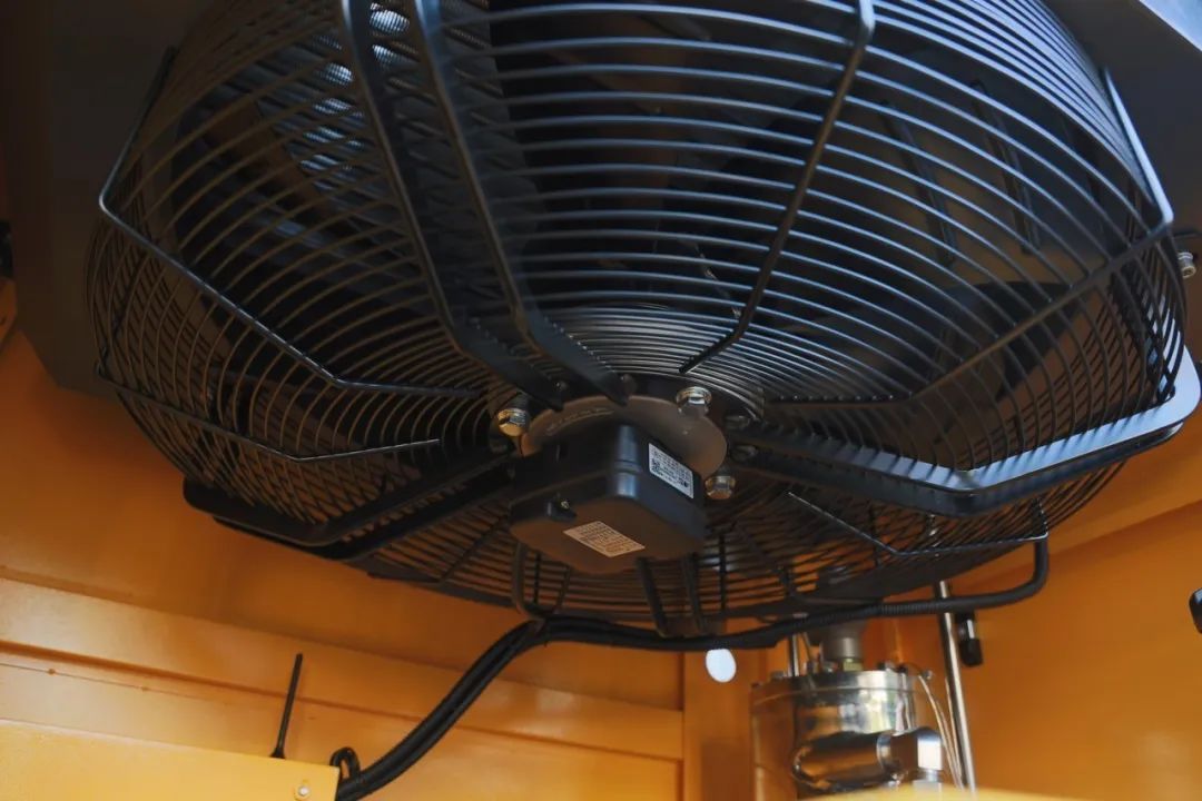 如何選擇一臺靜音空壓機，來助力企業環保升級？