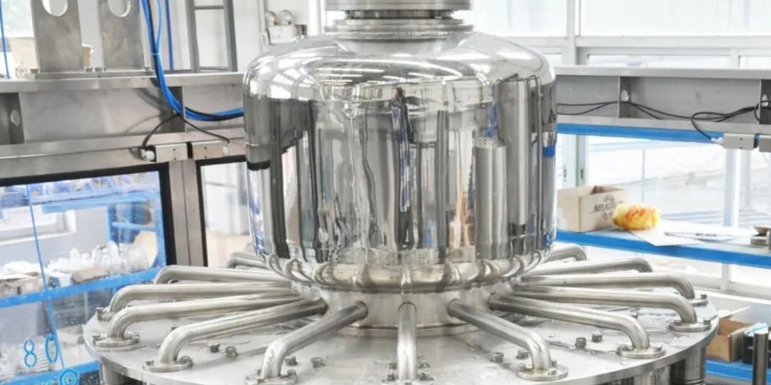 風味人間的美食美刻，無油空壓機助力食品飲料的安全制造！