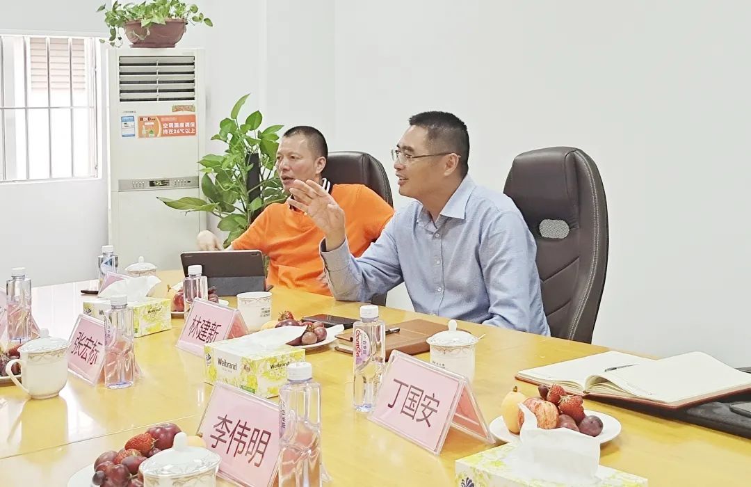 創(chuàng)新葆德 中國(guó)智造｜佛山市三水區(qū)政協(xié)主席何綺紅一行蒞臨葆德考察指導(dǎo)！