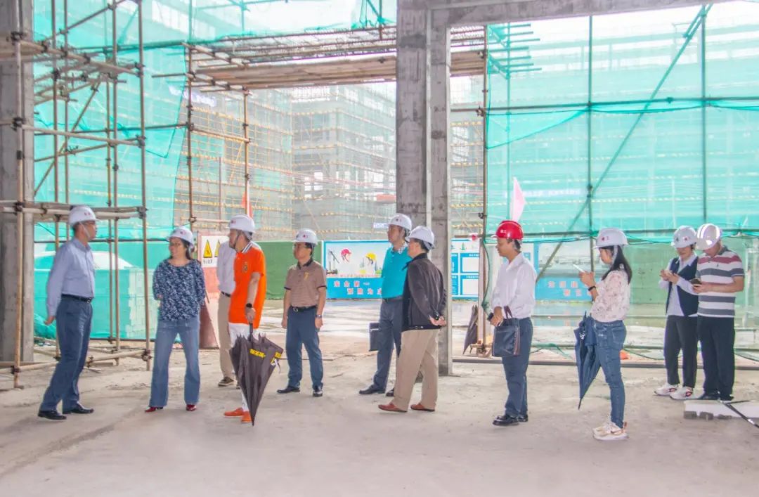 創(chuàng)新葆德 中國(guó)智造｜佛山市三水區(qū)政協(xié)主席何綺紅一行蒞臨葆德考察指導(dǎo)！