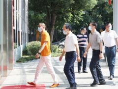 創(chuàng)新引領 數(shù)字賦能｜ 佛山市郭文海市長蒞臨葆德調(diào)研指導！