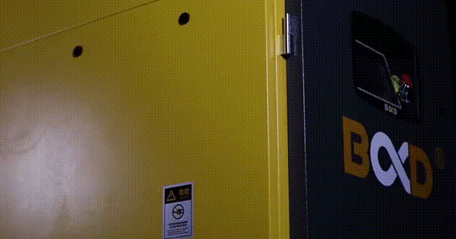 家國與愛，從40平米門店到百畝工業(yè)園，這家“佛山制造”榮耀見證時代！