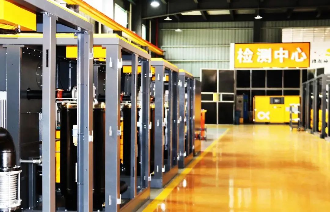 葆德空壓機新品來襲！一鍵三連，串聯兩級壓縮系列隆重登場！