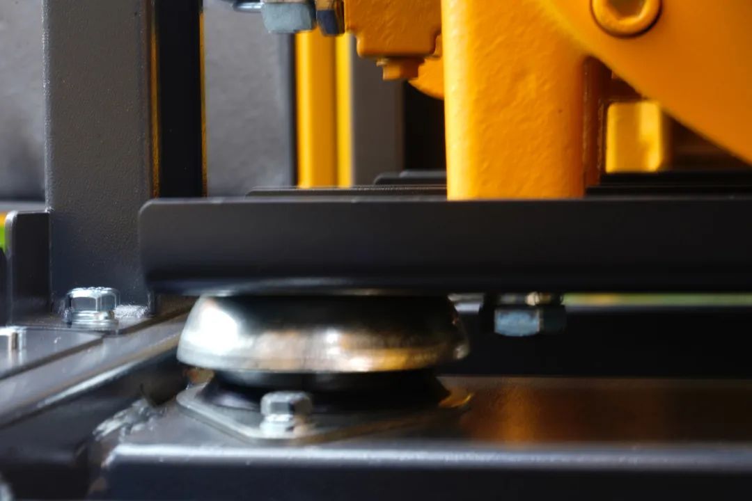 葆德空壓機新品來襲！一鍵三連，串聯兩級壓縮系列隆重登場！