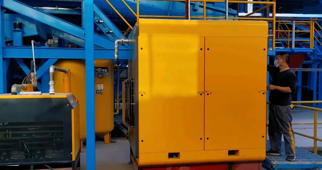 估算全生命周期成本，如何在最佳的時機更換空壓機？