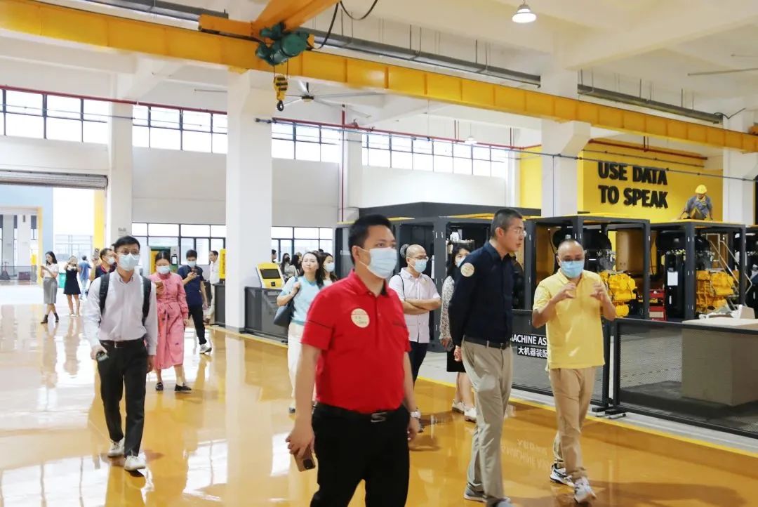 專精特新上市同學班走進葆德空壓機，共探數字化工業節能降耗之路！