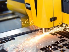 完美的激光切割，需配置高品質(zhì)空壓機(jī)！