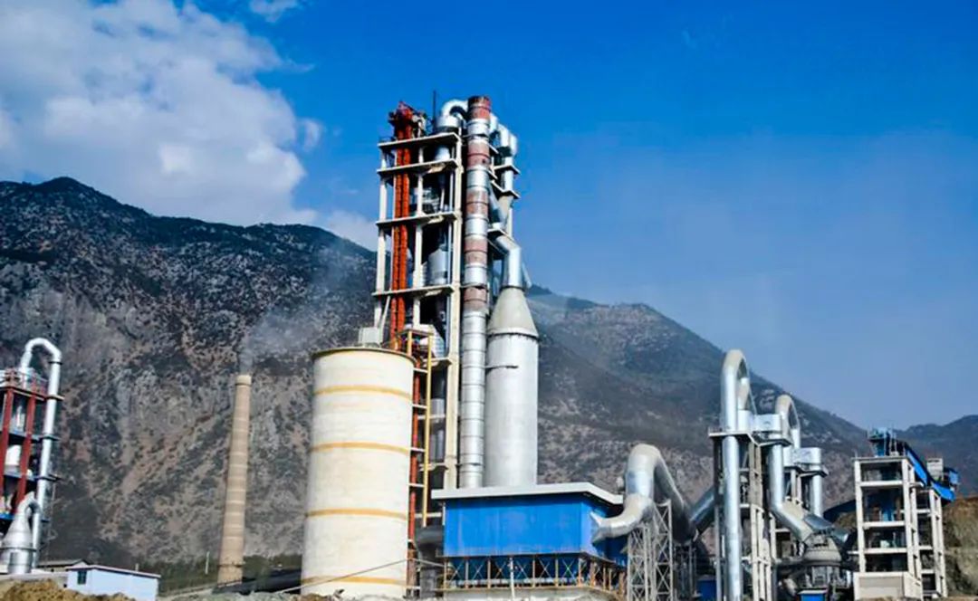 上云、用數(shù)、賦智，在單位能耗中，推動數(shù)智化變革