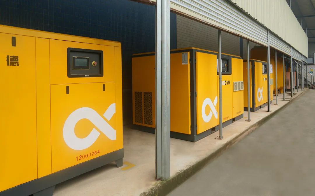 跨年煥新 | 更懂用戶的高品質空壓機，助您新年一路繁花！