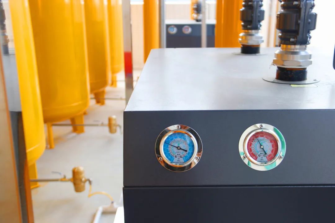 塑料行業(yè) | 節(jié)能改造后，每年省下大量電費(fèi)，整站一級能效！