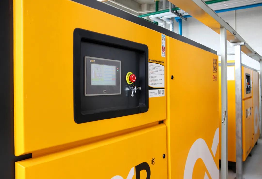 塑料行業(yè) | 節(jié)能改造后，每年省下大量電費(fèi)，整站一級能效！