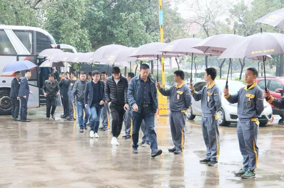 新起航 | 祝賀葆德2019新品鑒賞暨新零售招商會圓