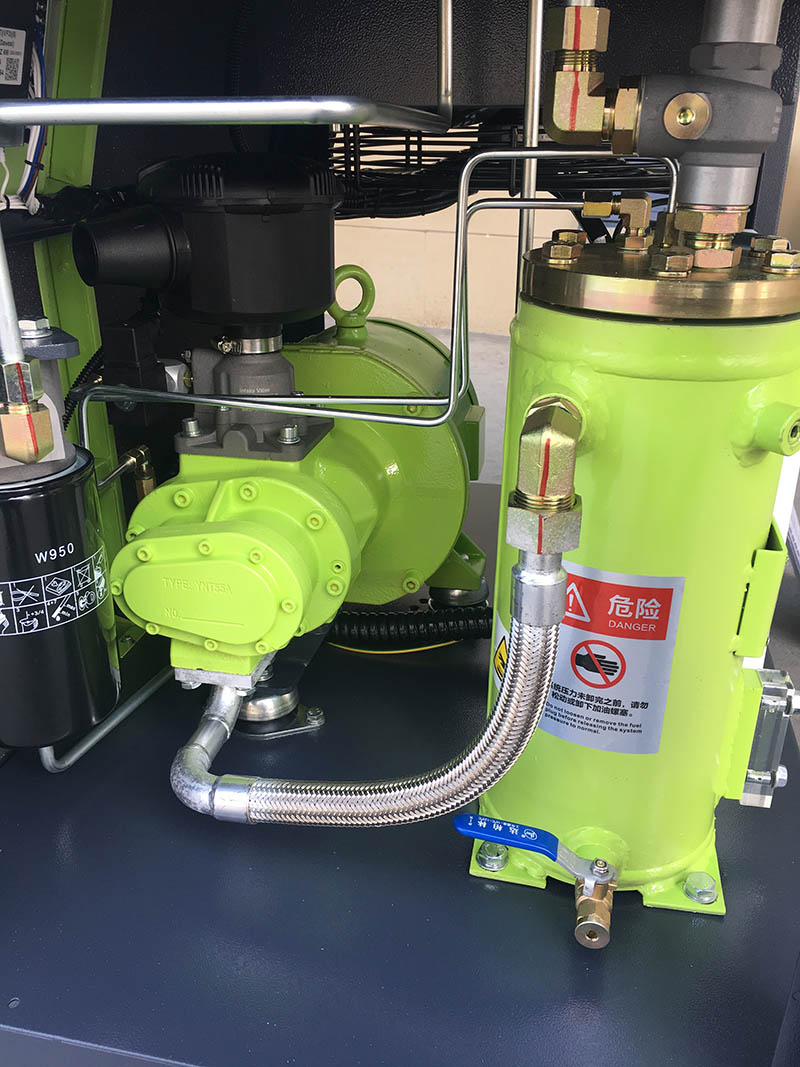 大黃蜂螺桿式空壓機優(yōu)勢明顯